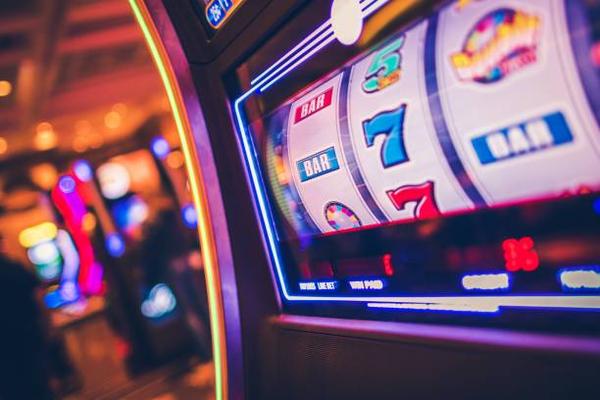 Exploring the Digital Features of an online casino Singapore