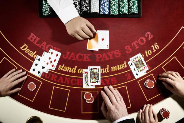 Discover Live Casino Entertainment at Casino Online Esteri Platforms